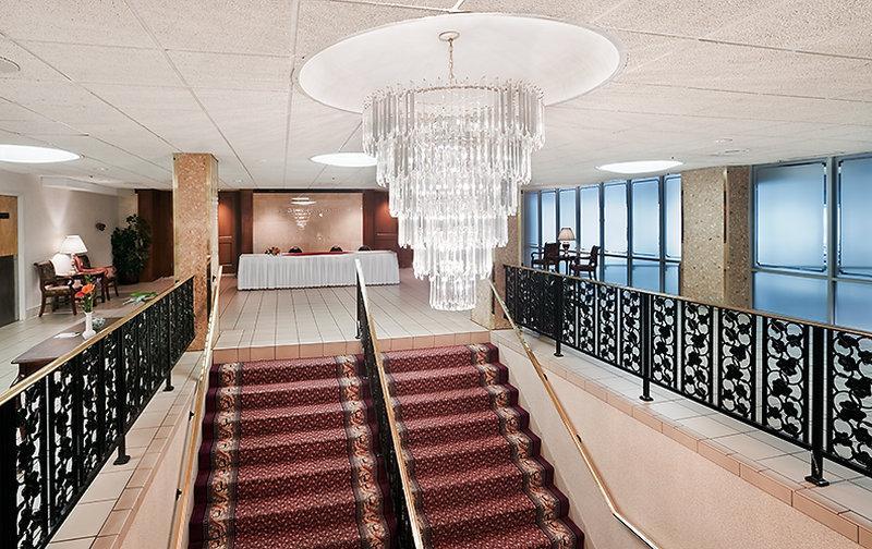 Holiday Inn Rosslyn At Key Bridge Арлингтън Екстериор снимка