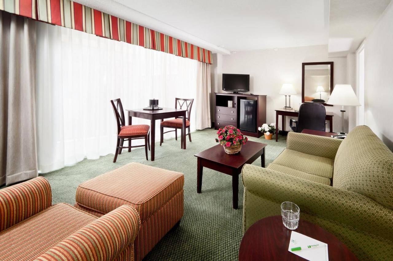 Holiday Inn Rosslyn At Key Bridge Арлингтън Екстериор снимка